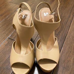 BP nude wedges